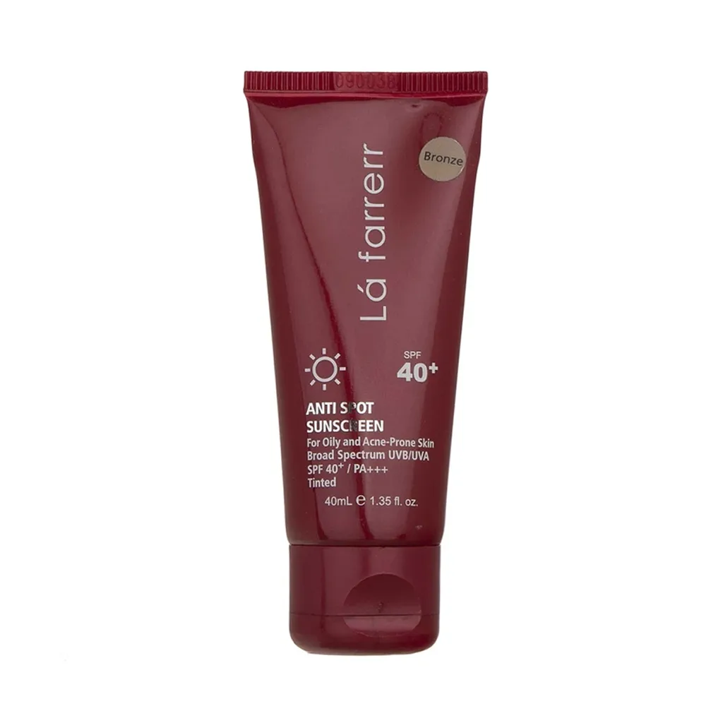 ضد آفتاب و ضد لک رنگی لافارر SPF40 مناسب پوست چرب و آکنه دار حجم 40 میلی لیتر